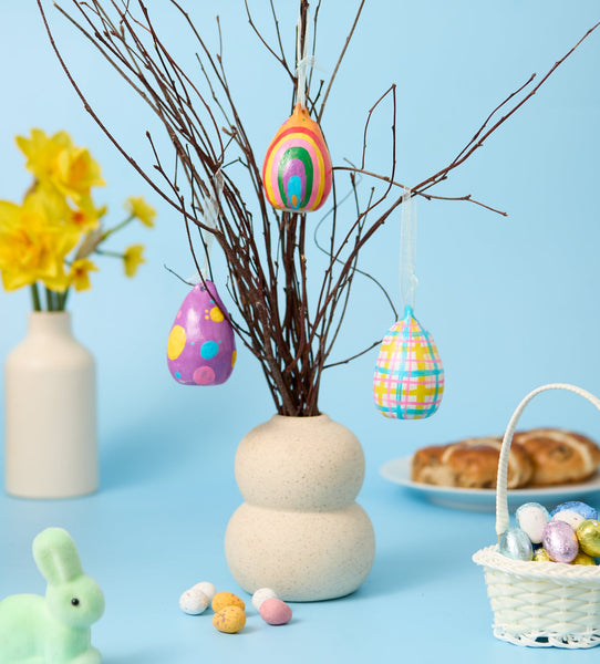 Egg-ceptional Creations: Egg Hanging Kit